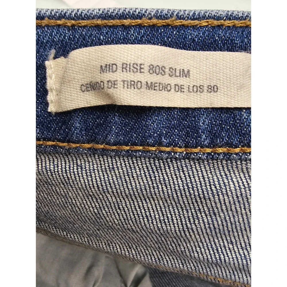Universal Thread Mid Rise 80s Slim Jeans Medium‎ Wash Blue Denim 8R VN1126365